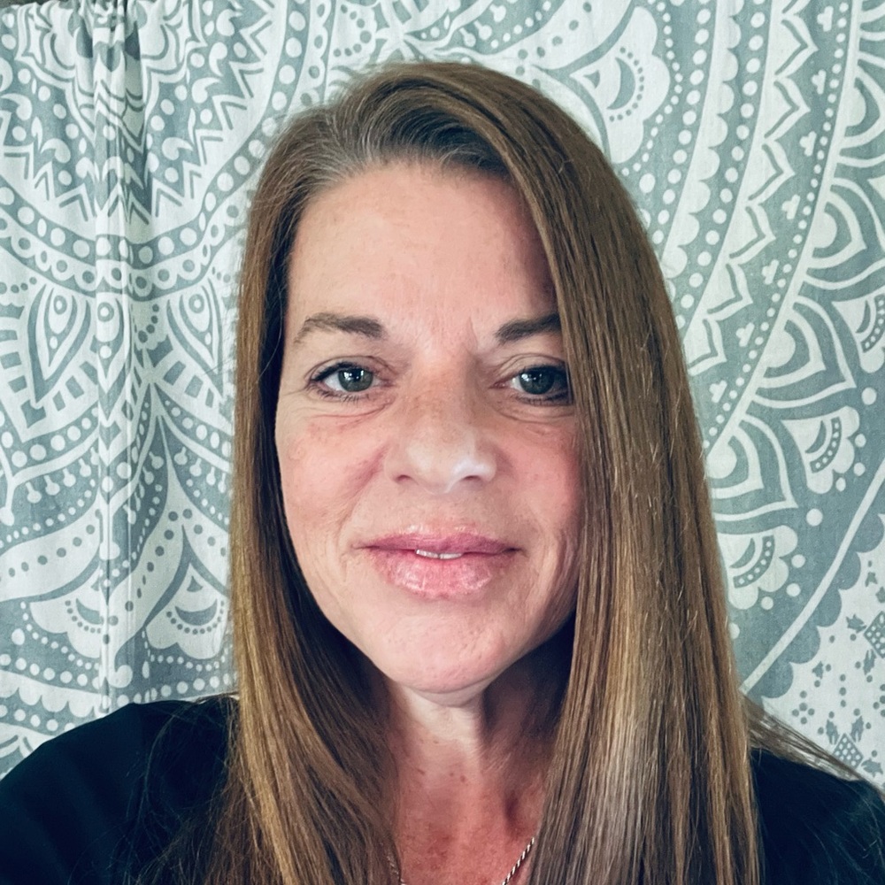 Meet your Posher, Stefanie